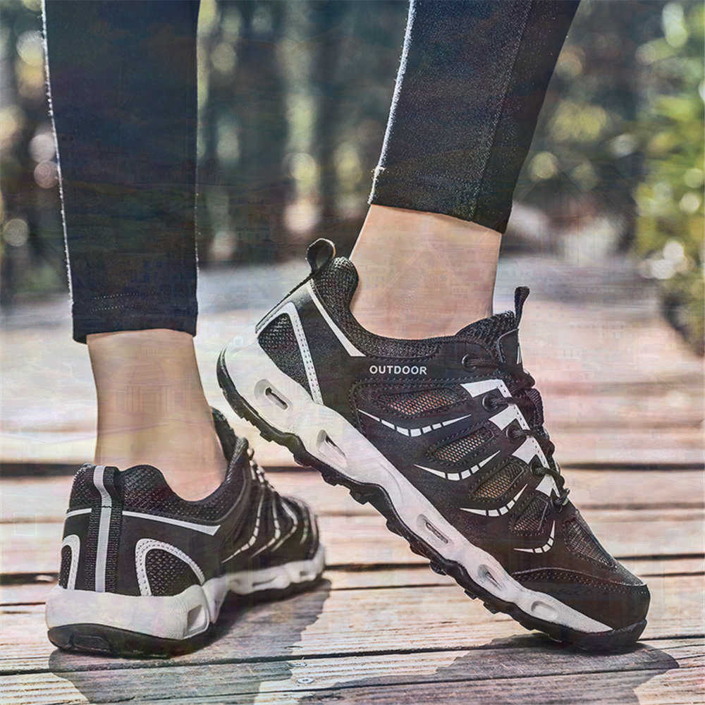 Sumer Round Tip Silver Sneaker - đánh giá và giá Men Formal Party Wear Outfit
