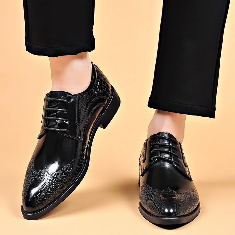 Men Dress Shoes Scale Pattern  - đánh giá và giá Scale - Men Formals & Ethnic Wear